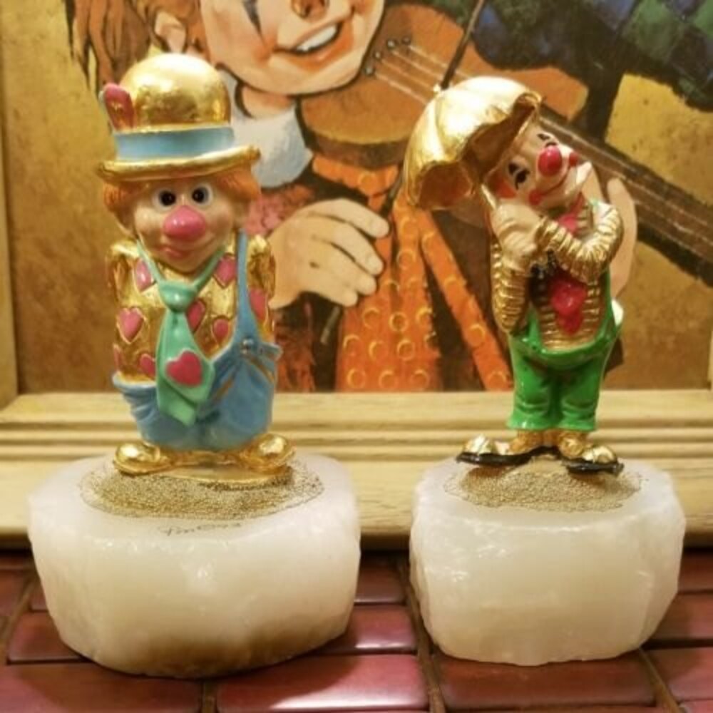 2 Vintage Clown Figurines 1993 Signed Ron Lee Clown Pudge Pink Hearts & Other